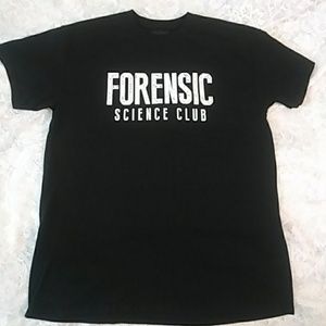 Black "forensic science club" tee.